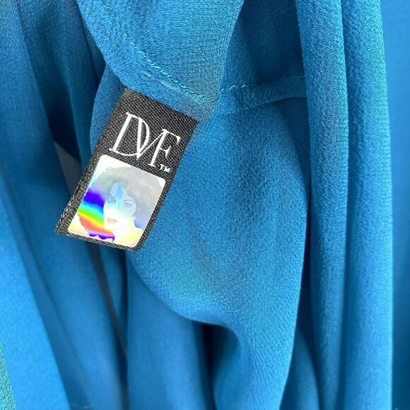 Diane von Furstenberg Dress Size 4 100% Silk Layered Midi Tent Blue 3/4 Sleeve - Picture 7 of 7